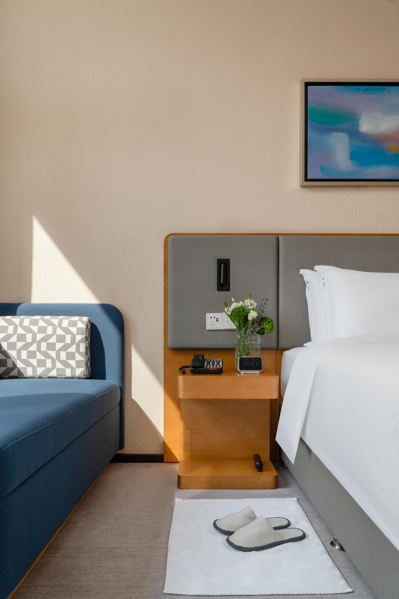 Holiday Inn Express Chengdu Gulou-Tianfu Square Chunxi Road Branch Exterior photo