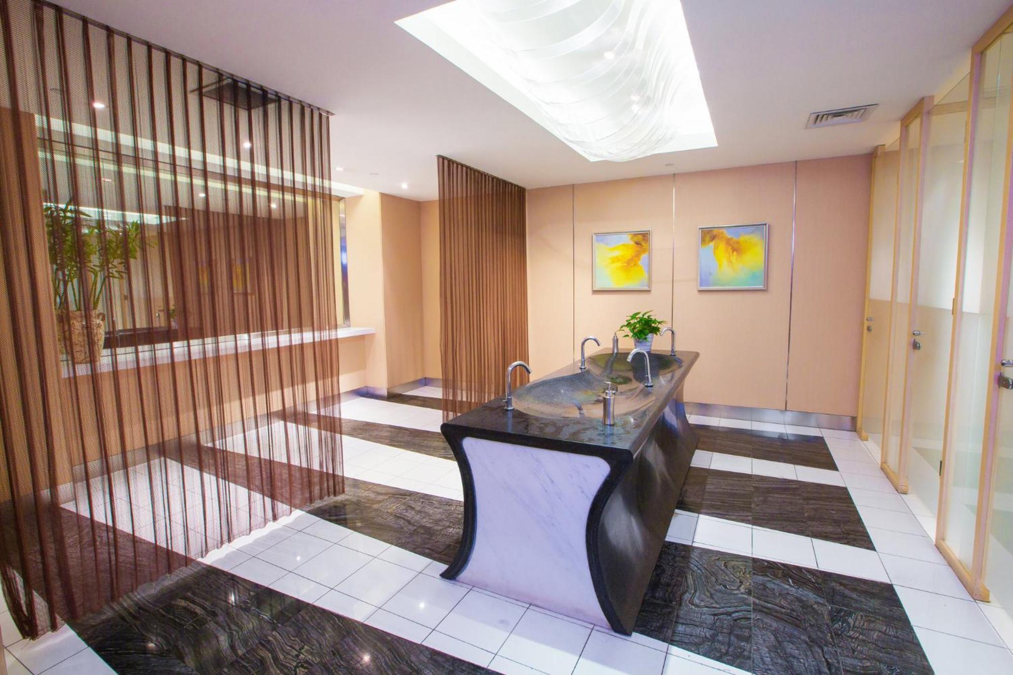 Holiday Inn Express Chengdu Gulou-Tianfu Square Chunxi Road Branch Exterior photo